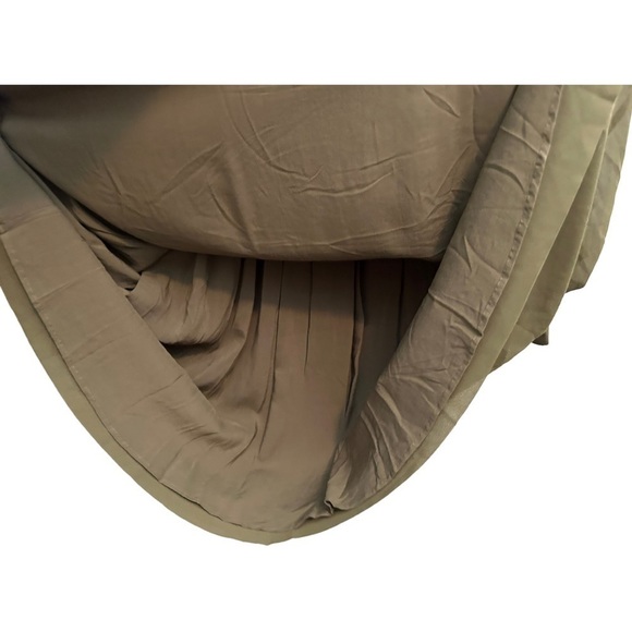 HUGO Boss DERINNE LONG SLEEVE SHIFT DRESS IN KHAKI - Picture 12 of 16